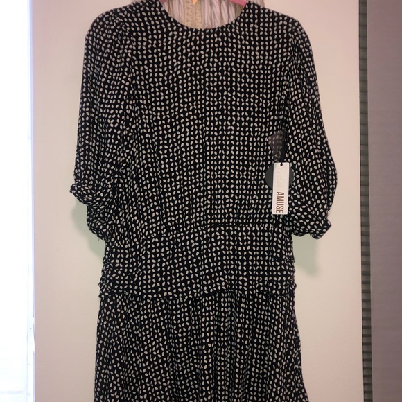 Capri Nights Dress in Black
AMUSE SOCIETY 🔥 🔥 🔥 - Picture 3 of 4